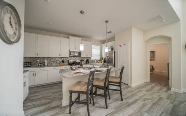 Lovely Vacation Home with Pool CG1646