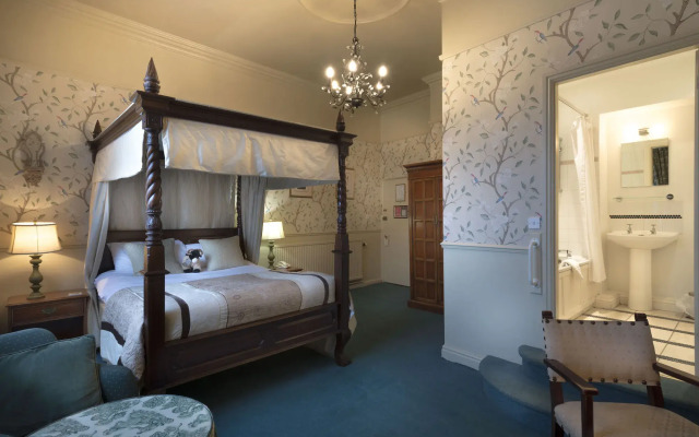 The Golden Fleece Hotel, Thirsk, North Yorkshire