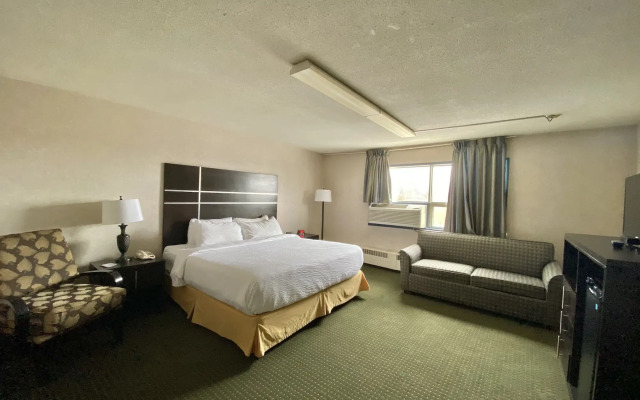 Ramada by Wyndham Whitecourt
