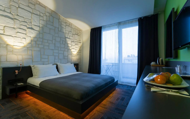 Mene City Hotel