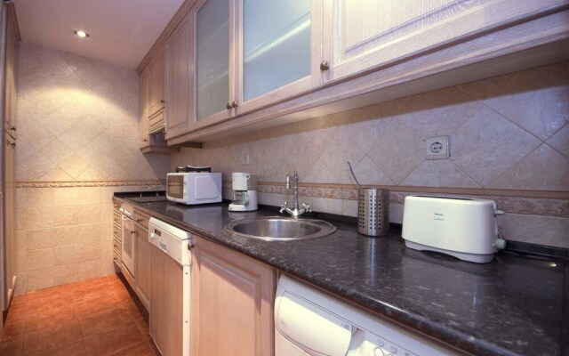 Alaia Holidays Apartments & Suite Carretas 33