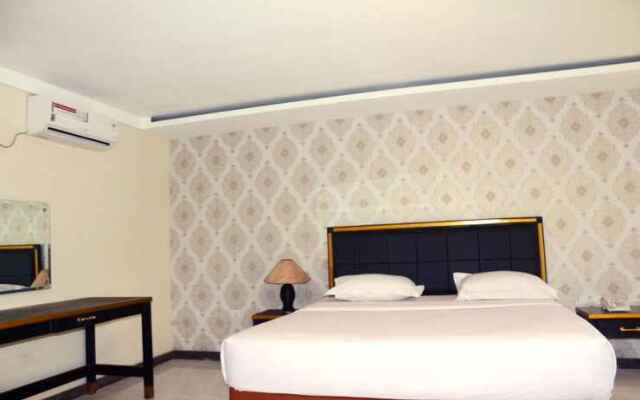 Hotel Pangrango 3