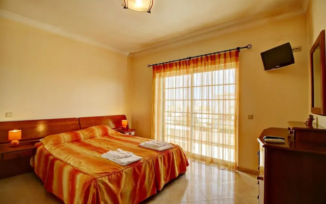 Villas2Go2 Albufeira Villa