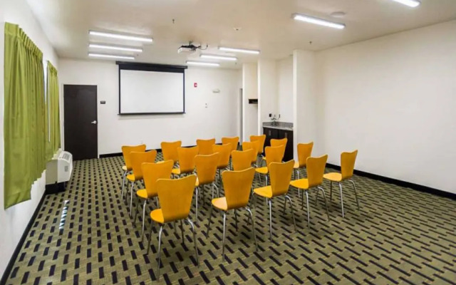 Motel 6 South Bend, IN - Mishawaka