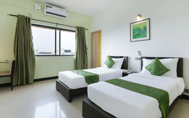 White Canvas Hotel