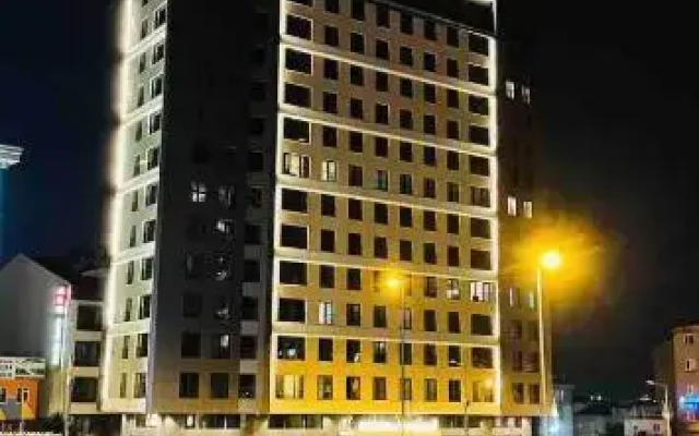 Luxury Central Fully Equipped 2BR 2BA Apartment by Siena Suites