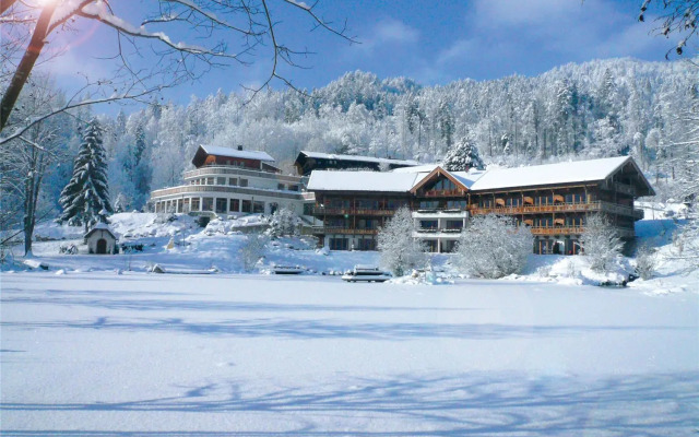 Feuriger Tatzlwurm Berghotel & Spa, BW Signature Collection