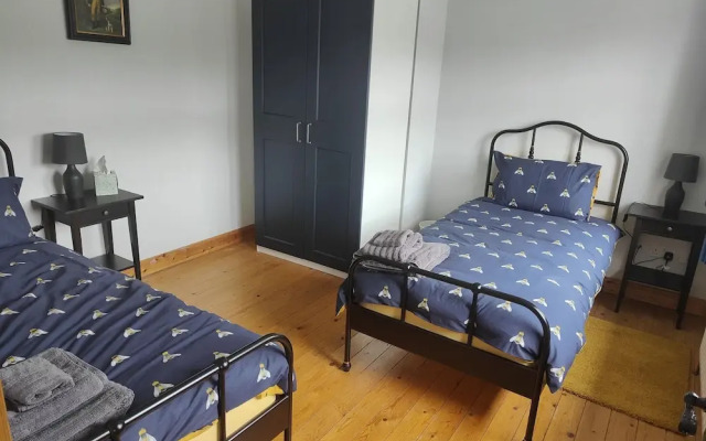 Castleview Large 3 Bedroom Family House - Glenarm