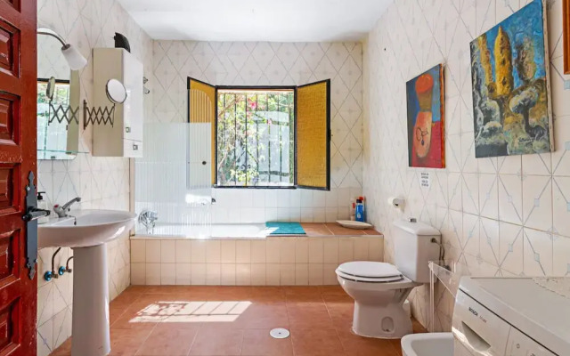 Casa Rural con Piscina Privada en Málaga