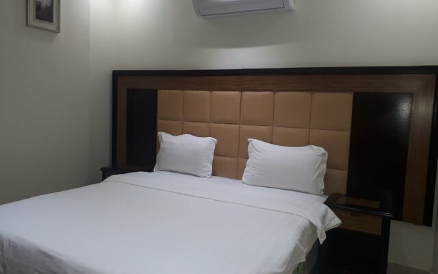 Muraysi Hotel Apartments