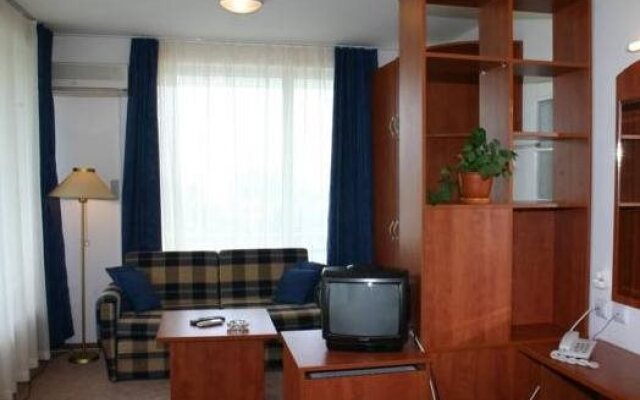 IHS Hotel
