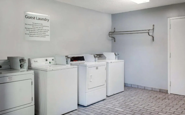 Ramada by Wyndham Shreveport Airport