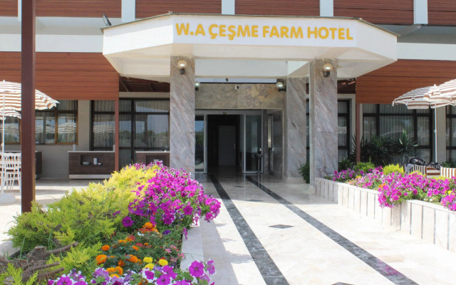 WA Cesme Farm Hotel Beach Resort & Spa