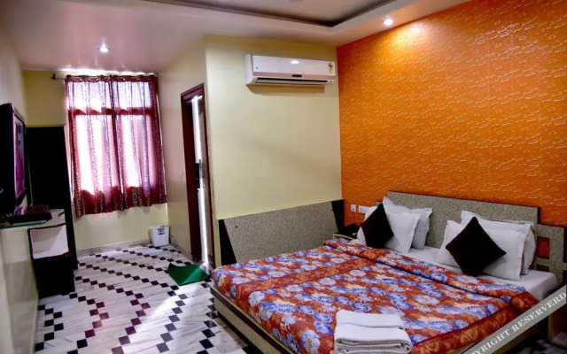 OYO 3950 Hotel Hayat Rabbani