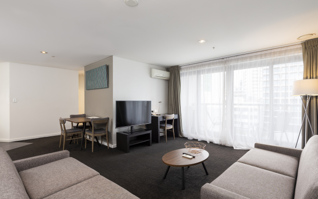 Nesuto Stadium Hotel and Apartments