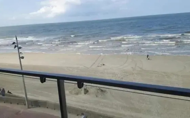 Appartement 3 chambres face mer, la loggia