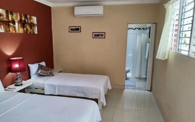 Hostal Esquerra 289 TRINIDAD