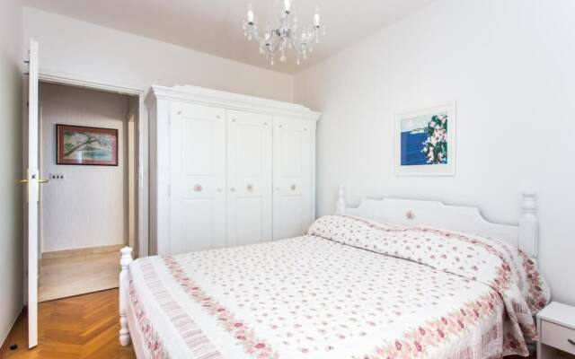 Sea View Apartments - Leo