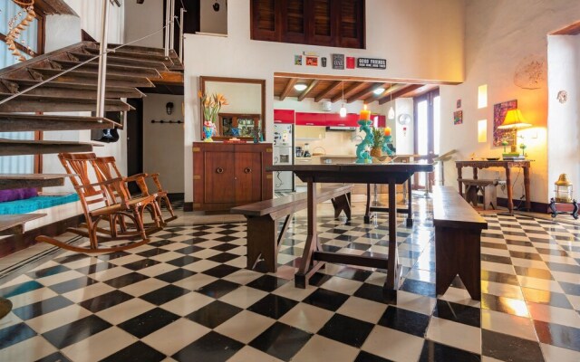 San Pedro Apartments