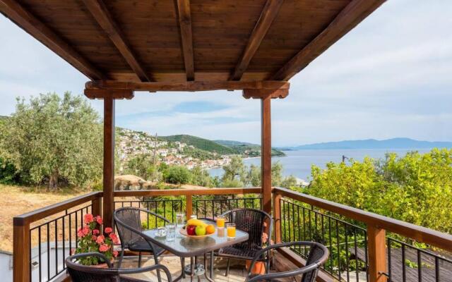 Seaside House with view over Pagasitikos