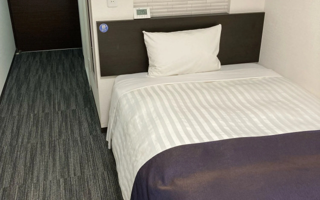 Shimbashi Urban Hotel