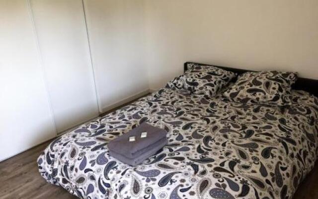 Maison neuve au pied des vignes