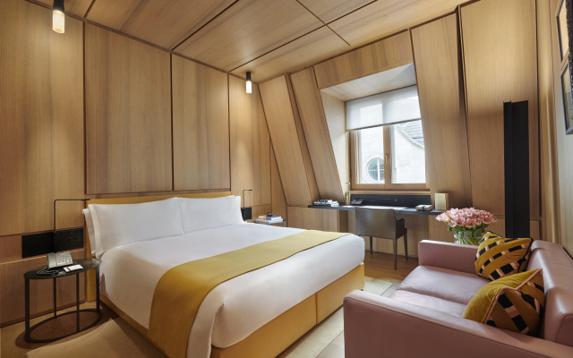 Hotel Cafe Royal, London