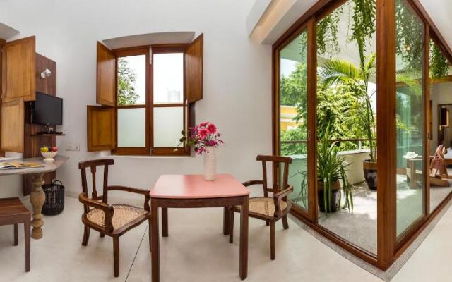 La Villa Hotel