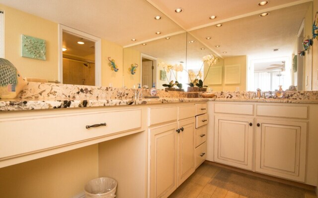 Anna Maria Island Club Unit 22