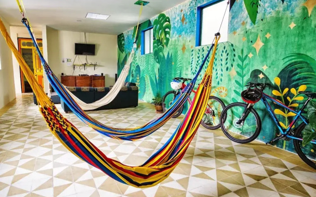 Golden Frog Mountain Hostel