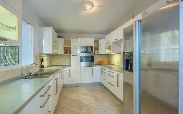 Casa Marbella 6 Habitaciones CLAV