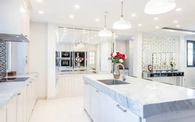 Exquisite Pool Villa B