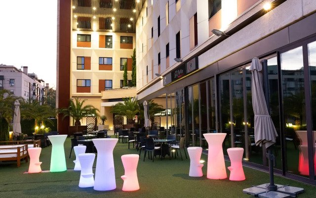 Hotel Las Artes