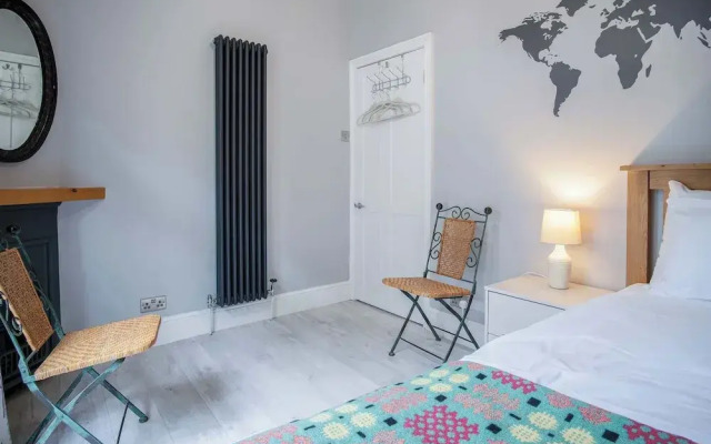 Overland Road 4 Bed House Mumbles