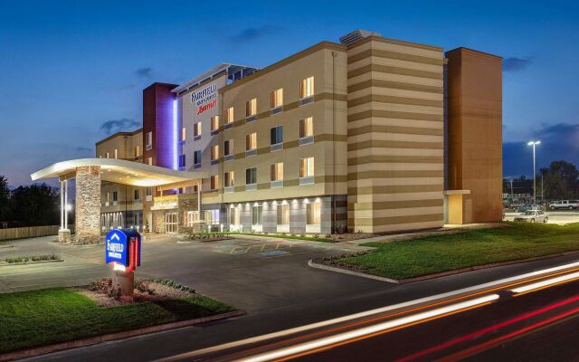 Fairfield Inn & Suites Hutchinson