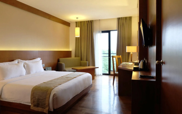 Oak Tree Emerald Hotel & Conventions Semarang
