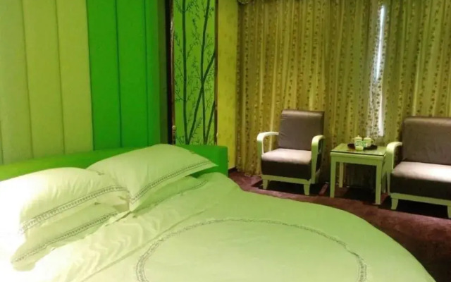 Shuiyue Qinghua Hotel Jingjiang