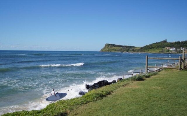 Absolute Beachfront Apartments Lennox Head