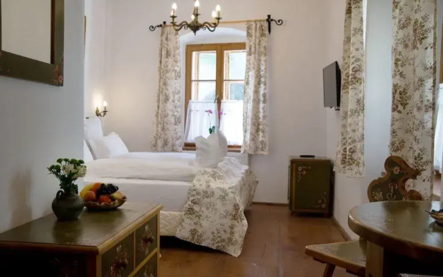 Taschler Haus Boutique