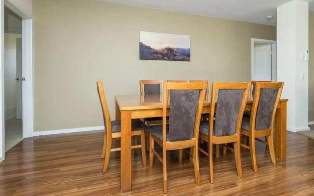 WOODLAND HEATH ESCAPE PET FRIENDLY WIFI AND LINEN Inc – Guest Rooms – Inverloch