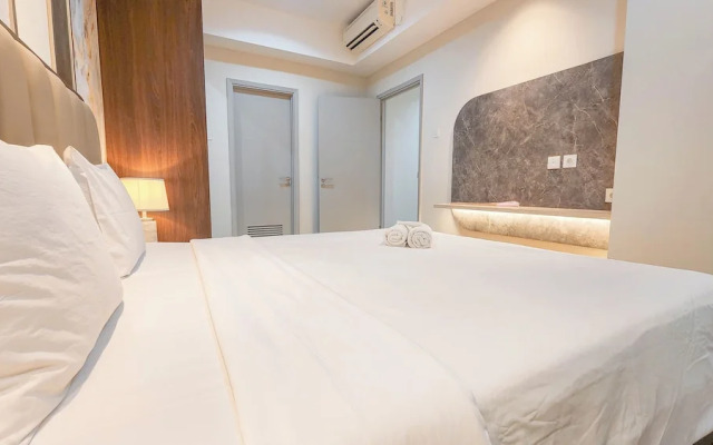 Wonderful 2BR with City View at Grand Sungkono Lagoon Apartment