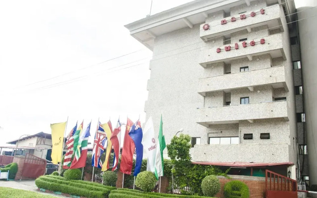 Nanet Suites