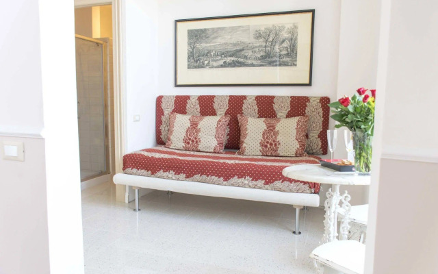 Rome Charming Suites