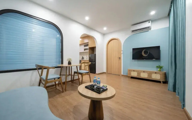 Moonlit Suites Hotel