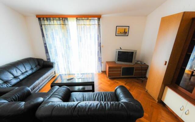 Apartments Vuko