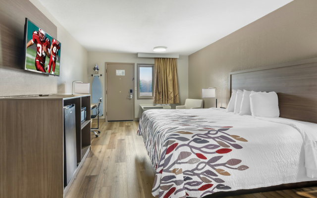 Red Roof Inn Staunton
