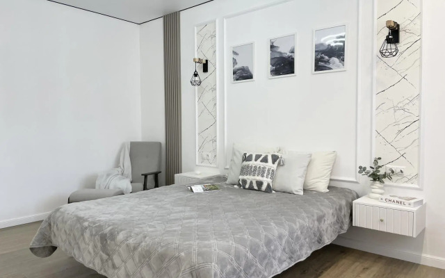 Apartment Yort on Adoratsky street 1B
