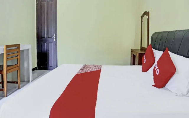 OYO 92387 Ratu Homestay Syariah