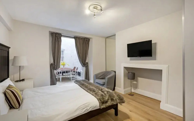 The Sussex Garden Apartment