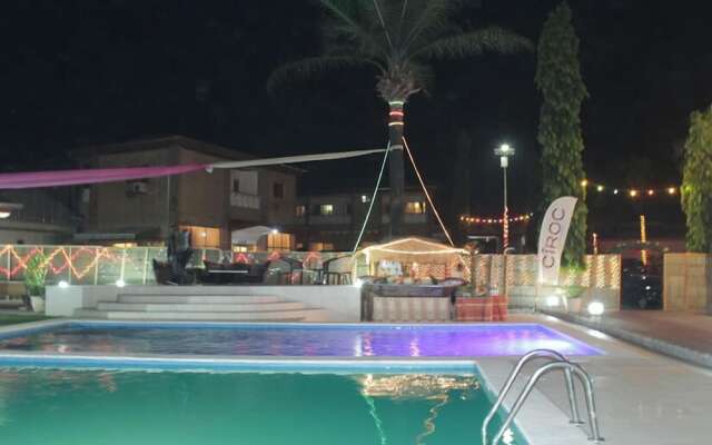 Fini Hotel Bobende